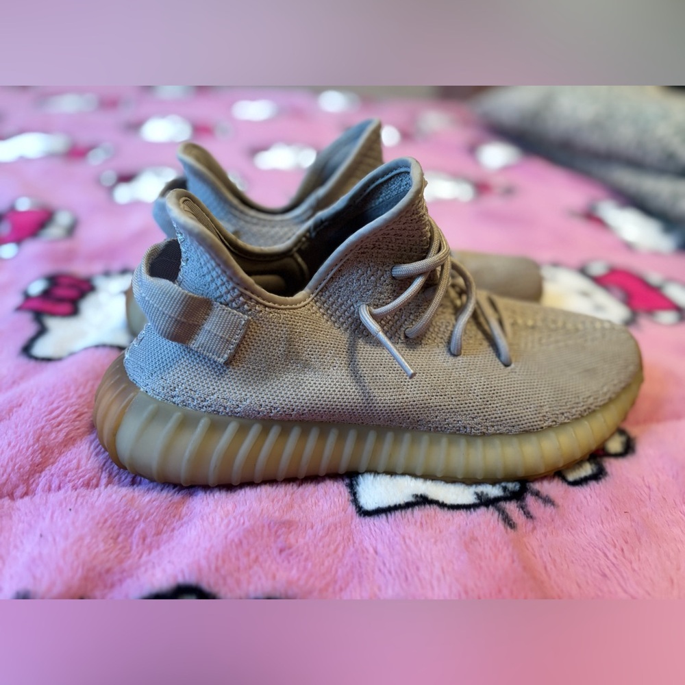 Fairly Worn Yeezy Sesame Sz M 10 No box
